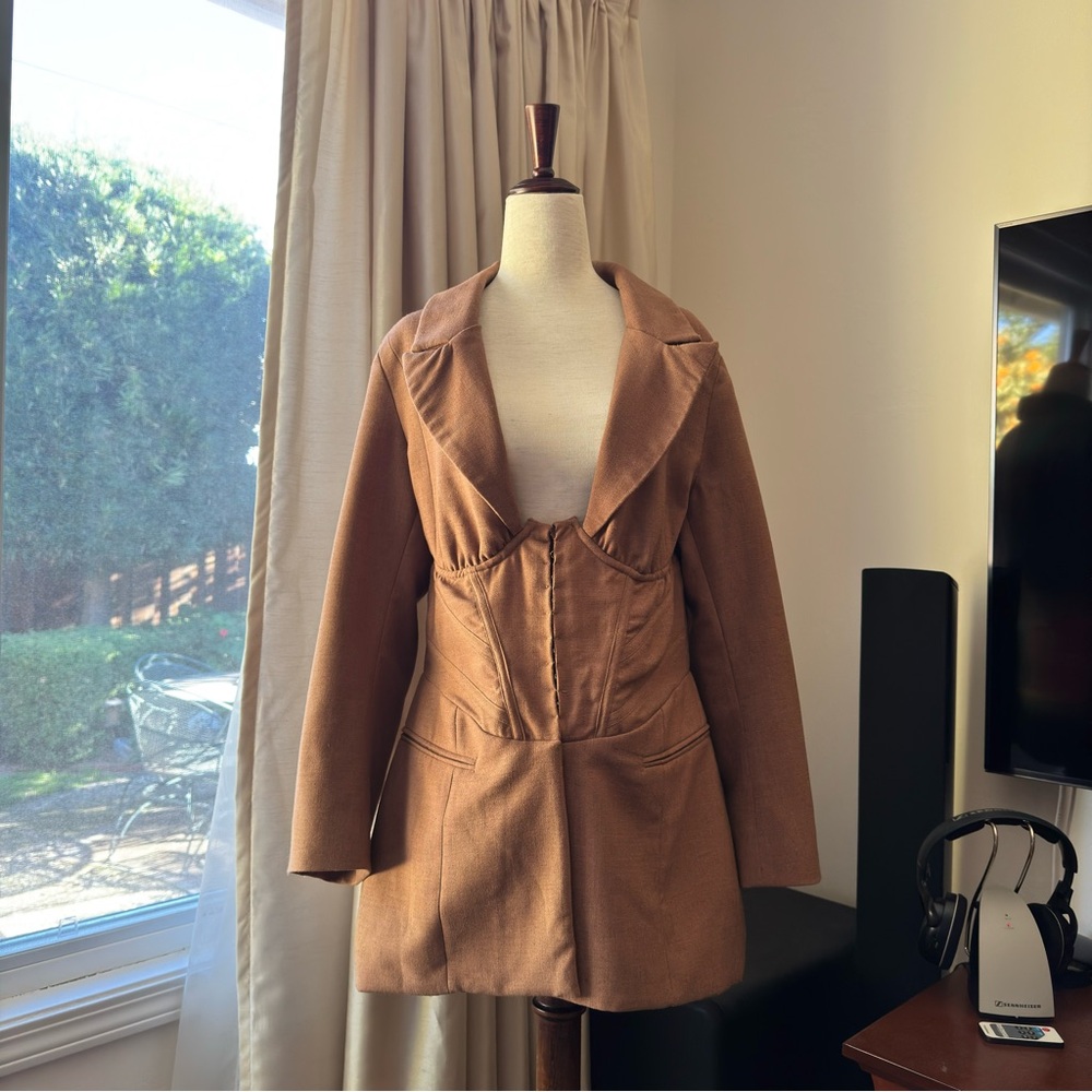 House of CB Makani Mocha Hourglass Corset Blazer L+ - Picture 2 of 15